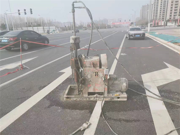 乐安公路路面下沉沉降开裂注浆加固施工